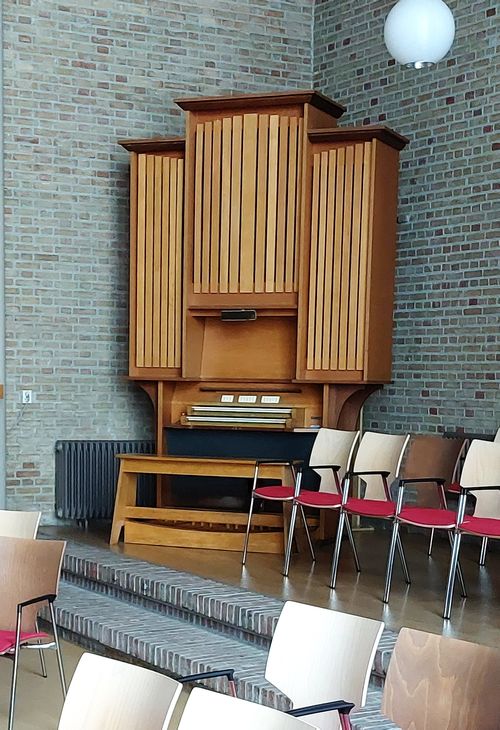 Imm kerk Heijligers-orgel 02.jpg